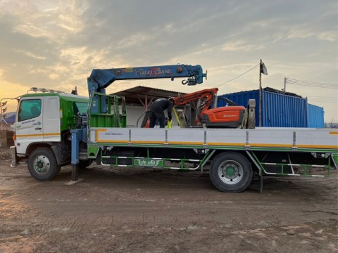 รถเฮี๊ยบให้เช่า ราคาถูกกรุงเทพ รถเฮี๊ยบให้เช่า ราคาถูกกรุงเทพ